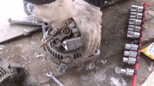 Замена генератора и щеток Camry SV40 3S FE