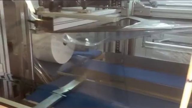 Упаковка рулонов бумаги в пленку. смотреть онлайн
