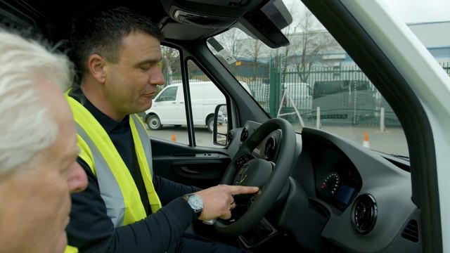 Mercedes Sprinter - How To Check Oil Level?
