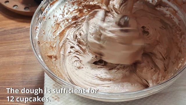 Choco Cupcakes with Vanilla Cream Frosting | Valentine's Day Special Cupcake Recipe | Indi Dishes смотреть онлайн