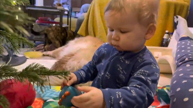 Карапузу Гылю год... Выросли. Отчет за месяц) смотреть онлайн