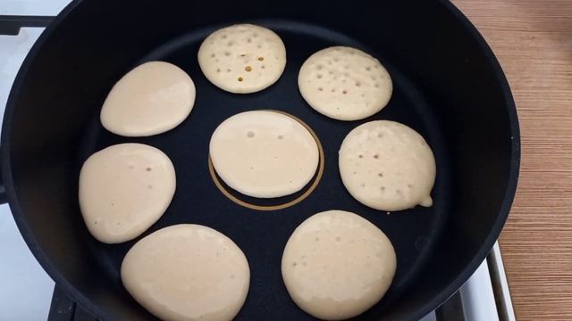 Рецепт панкейков. Вкусные панкейки. Простой рецепт вкусных панкейков. Как приготовить панкейки. смотреть онлайн