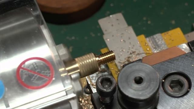 Proxxon PD250/E (6)  Неподвижный люнет / Fixed Steady / Stehlünette / Thread Cutting