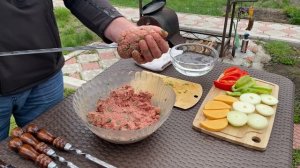 Как приготовить фарш для Люля-кебаб, чтобы не отваливался от шампура