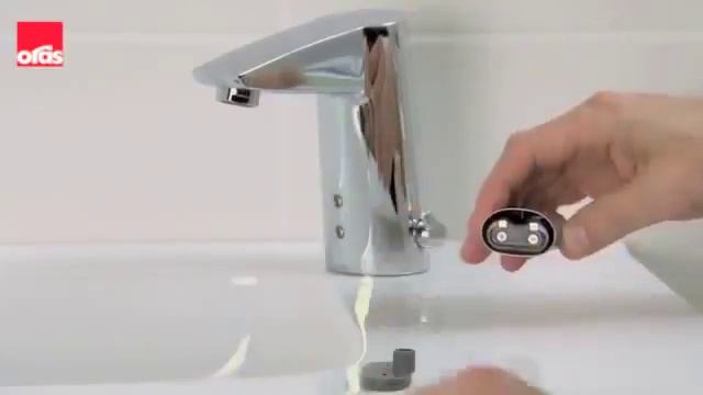 Смеситель Oras Cubista 2814F для раковины бесконтактный смотреть онлайн