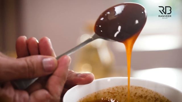 Cold Coffee Café style 5 type | कोल्ड कॉफ़ी 5 तरह से | Caramel Frappuccino iced Coffee | Chef Ranvee смотреть онлайн