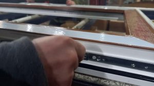 Сборка фурнитуры GU для пластиковых окон.