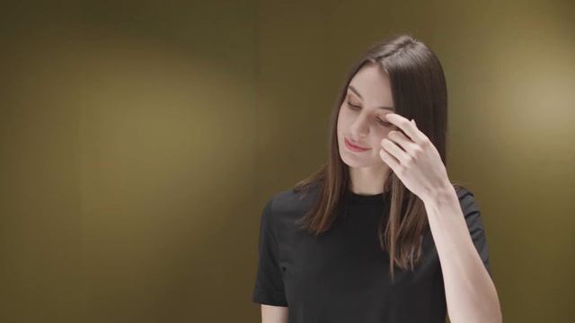 See Magic Done In The Wand - How to use LENA Geniecurl Auto Hair Curling Wand Ion Wrap Curler смотреть онлайн