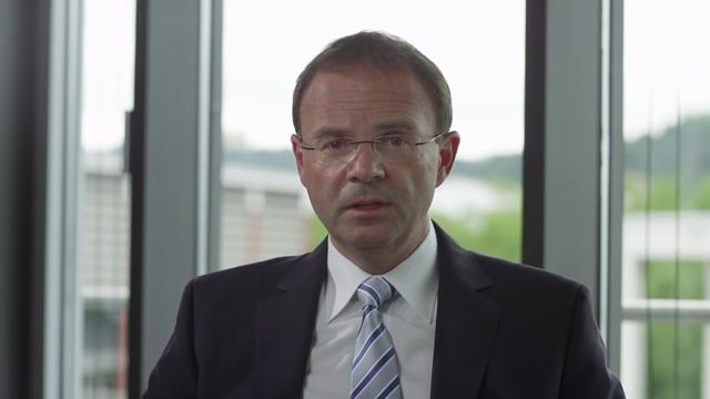 Quartalsbericht 2/2015 der IKK Südwest смотреть онлайн
