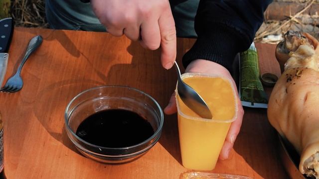 Готовим рульки в казане с последующем запеканием на мангале. Рецепт БОМБА!!! Вепрево колено.??? смотреть онлайн