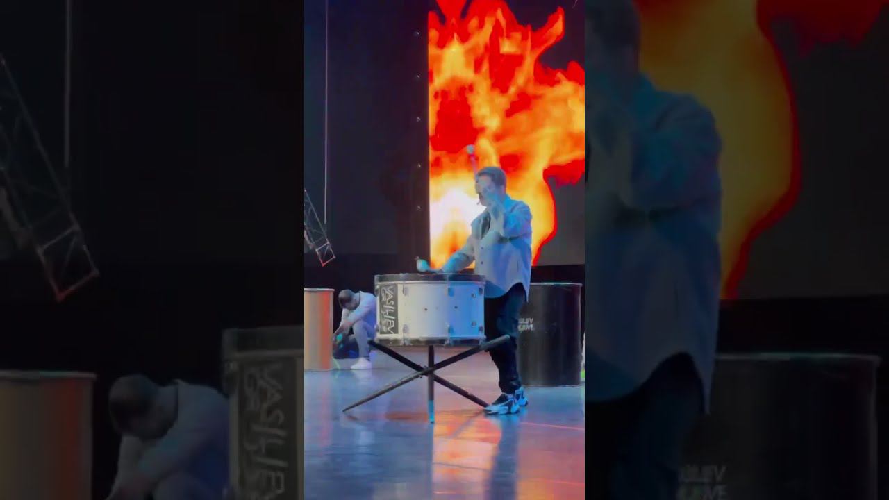 9 октября в Кремлёвском дворце открывали финал Международного муз.конкурса БОЛЬШАЯ СЦЕНА смотреть онлайн