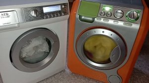 Toy washers AEG VS zanussi Wash race