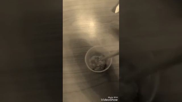 Как сделать лизуна без клея и с блёстками смотреть онлайн