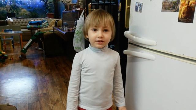 Сын читает стихи.Приколы с детьми.Смешные дети. смотреть онлайн