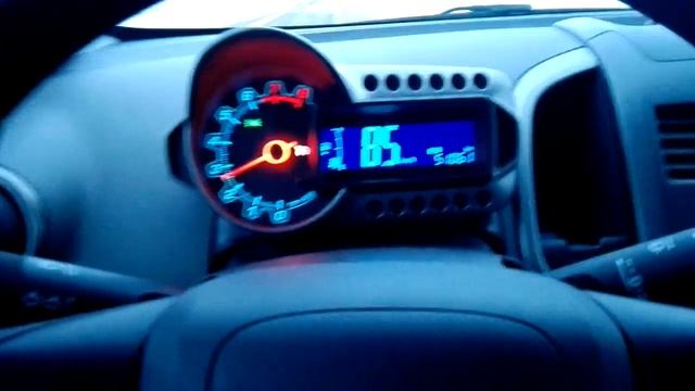 Работа круиз-контроля на Chevrolet Aveo T300 смотреть онлайн