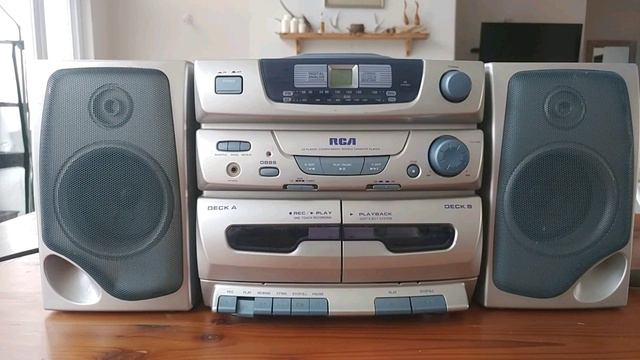 Vanilla Ice - Ice Ice Baby (Original Cassette Recording)