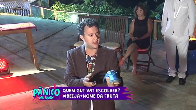 Бразильское реалити-шоу с одним парнем, одной девушкой и дев смотреть онлайн