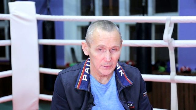 #интервью #бокс #спорт "Живые люди" с чемпионами Мира по боксу А.Левиной и А.Александровым смотреть онлайн