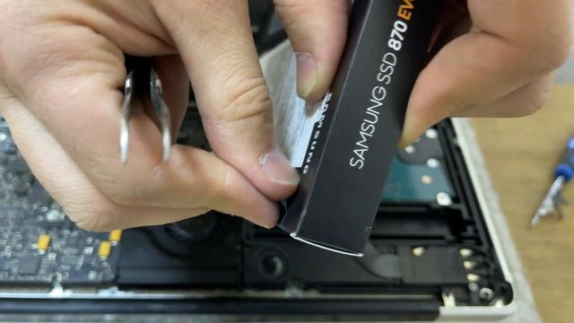 Апгрейд MacBook Pro 13 Late 2011 A1278 установка SSD 4TB перенос данных