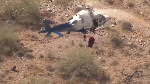 Video shows helicopter rescue of injured hiker смотреть онлайн