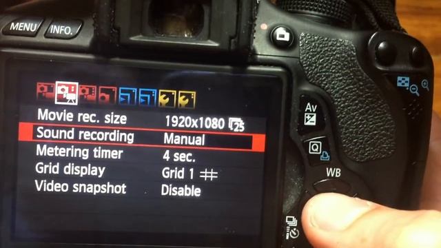 External Mic & Setup on Canon DSLR Camera смотреть онлайн