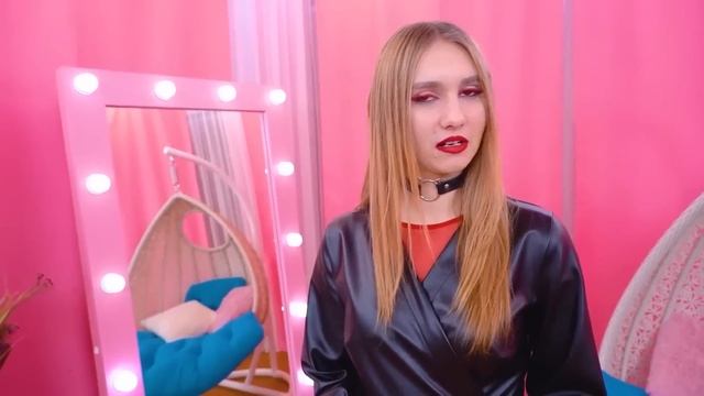 Меня Удочерили Вампиры! Обычная Девушка в Школе Вампиров | Я Стала Вампиром смотреть онлайн