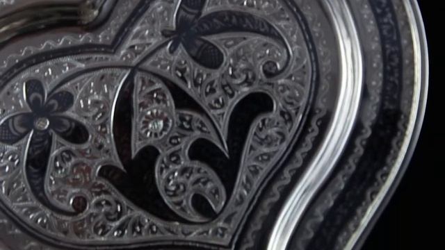 Апанде: Серебряный поднос "Сердце" смотреть онлайн