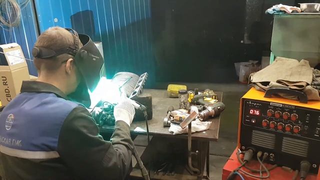 Сварка впускного коллектора смотреть онлайн