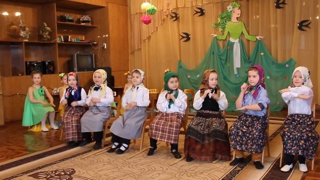 "Бабушки-старушки" в садике - сюрприз для мамочек! смотреть онлайн