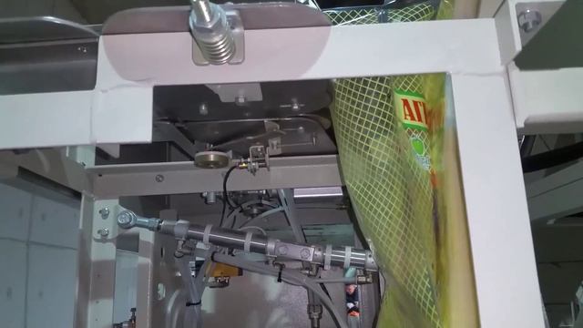 Упаковочная машина МП 24 (готовый пакет) Картофель, Морковь 2016 смотреть онлайн