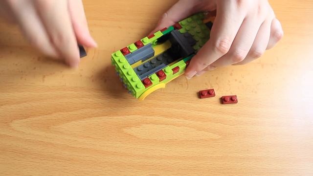 Lego Ford Explorer from Jurassic Park MOC смотреть онлайн