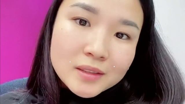 Собирала лук на полях, Казахстанка откровенно рассказала о заработках в Англии смотреть онлайн