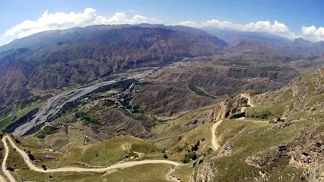 Дагестан дорога Хунзах - Заиб (от водопада Тобот) Хини FPV полет смотреть онлайн