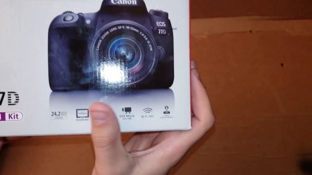 Canon EOS 77D Unboxing - Great Camera For The Price смотреть онлайн