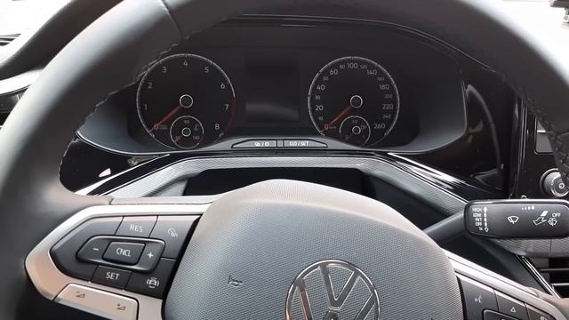 Volkswagen Polo Liftback Первый день