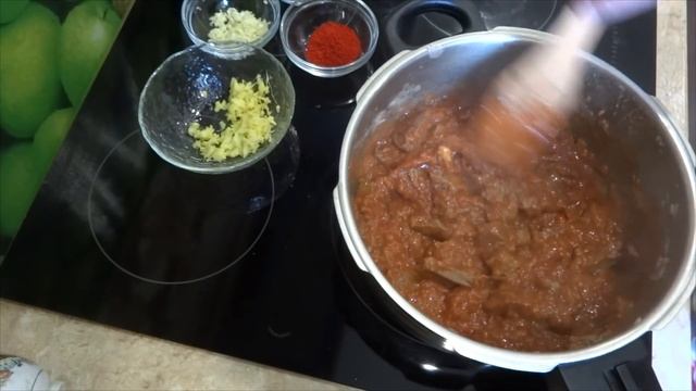 ФАСОЛЬ ТУШЕНАЯ С МЯСОМ смотреть онлайн