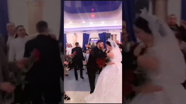 Цыгаская свадьба 2023 дияна &калин ❤️?️? танец с братиями ???️ смотреть онлайн