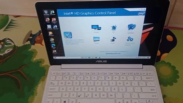 Netbook Asus 1Jt An Ram 4GB Sudah SSD