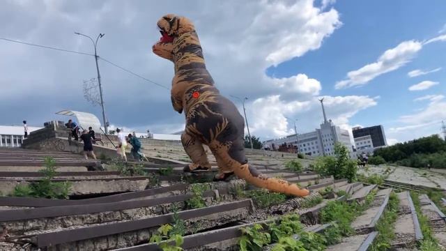 Годзилла в Томске. Прогулка по Томску. Годзилла 2 смотреть онлайн