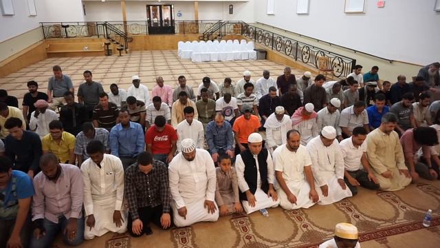 Tarawih Prayer at ICT - Omar Sharif, Youngest Imam at ICT смотреть онлайн