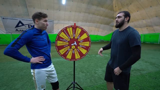 АЛАН vs БУДАКОВ | СЛОМАЛ НОС НА ПОЛЕ ЧУДЕС?! Футбол челлендж смотреть онлайн