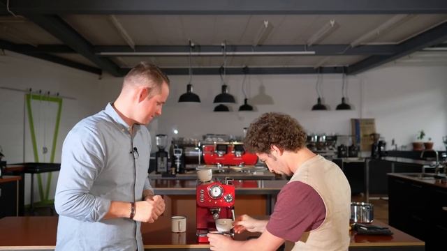 Neue 70 €-Aldi-Espressomaschine tunen – Espresso-Tipps & Hacks 2020 смотреть онлайн