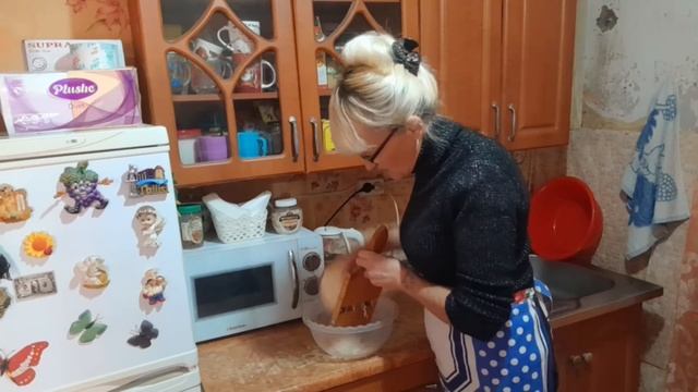 Простая жизнь!Вся на нервах!Прошу совета!Жарю пирожки!Курица в маринаде! смотреть онлайн