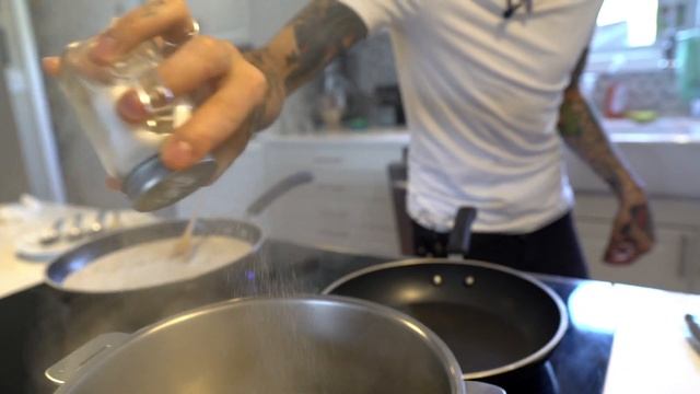 THREE MUSHROOM CAPELLINI by @thegourmetrabbit смотреть онлайн