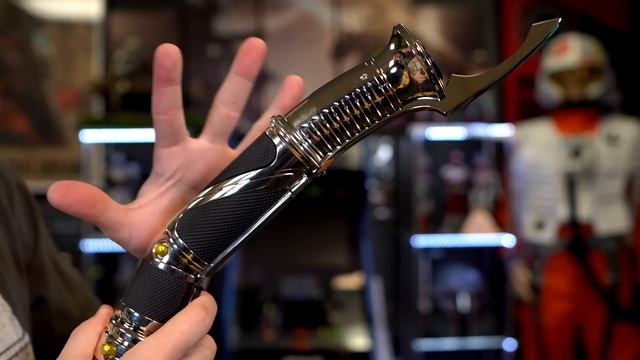 Star Wars Galaxy's Edge: Count Dooku Legacy Lightsaber Review смотреть онлайн