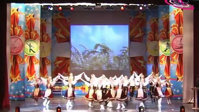 Ансамбль народного танца Легенда - Венгерский танец (г. Владивосток) смотреть онлайн