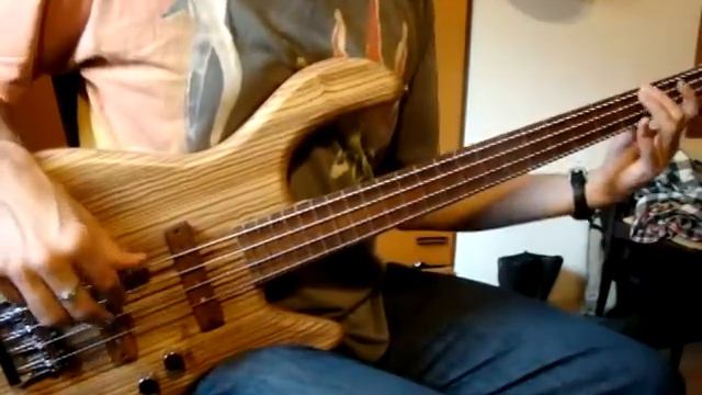 Lorita Camagroc Bass смотреть онлайн