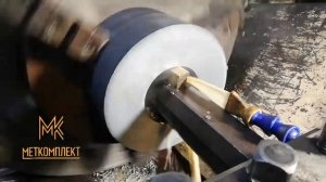 Предварительное сверление заготовки перовым сверлом ф105 мм. для последующей токарной обработки