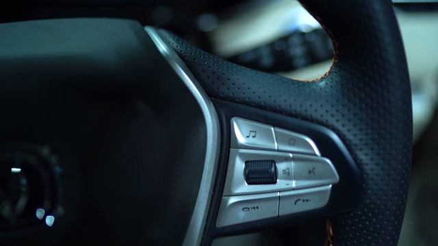 Changan Oshan X7: CarFirst Car Reviews ft. Ali Gul Pir смотреть онлайн