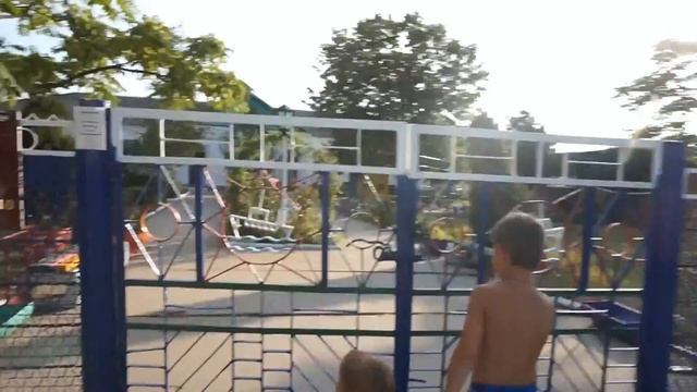 18 июля 2016 / жара / тушеная куриная печень / в садике / ужин - сюрприз / Хуторянка смотреть онлайн